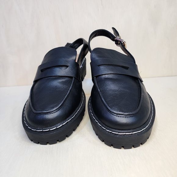 Torrid  Women’s Sling Back Lug Loafer size 8ww - Picture 10 of 11